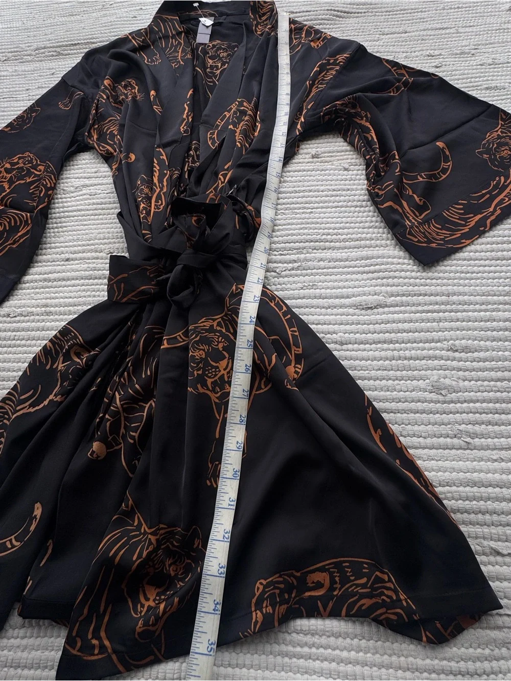 Auden Tiger Print Satin Kimono Robe Black Copper Tie Waist Sleepwear M/L - Picture 7 of 9